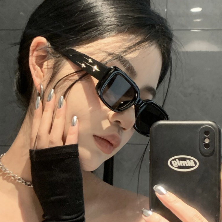 Men'S Fashion Y2K - Retro Y2K Style Small Square Sunglasses