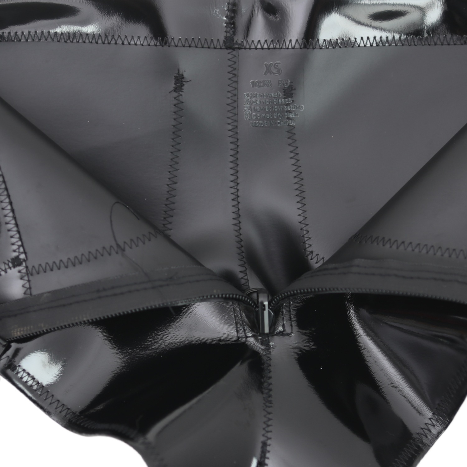 Women Men Glossy Pocket Shorts - огляд і ціна Mens Fashion Style