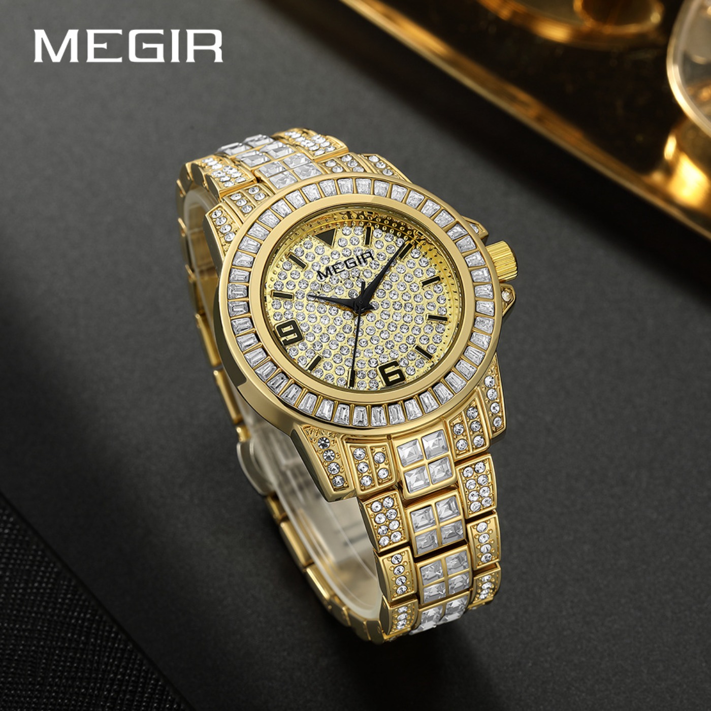 MEGIR Luxury Diamond Watches U - огляд і ціна Mens Fashion Bracelet