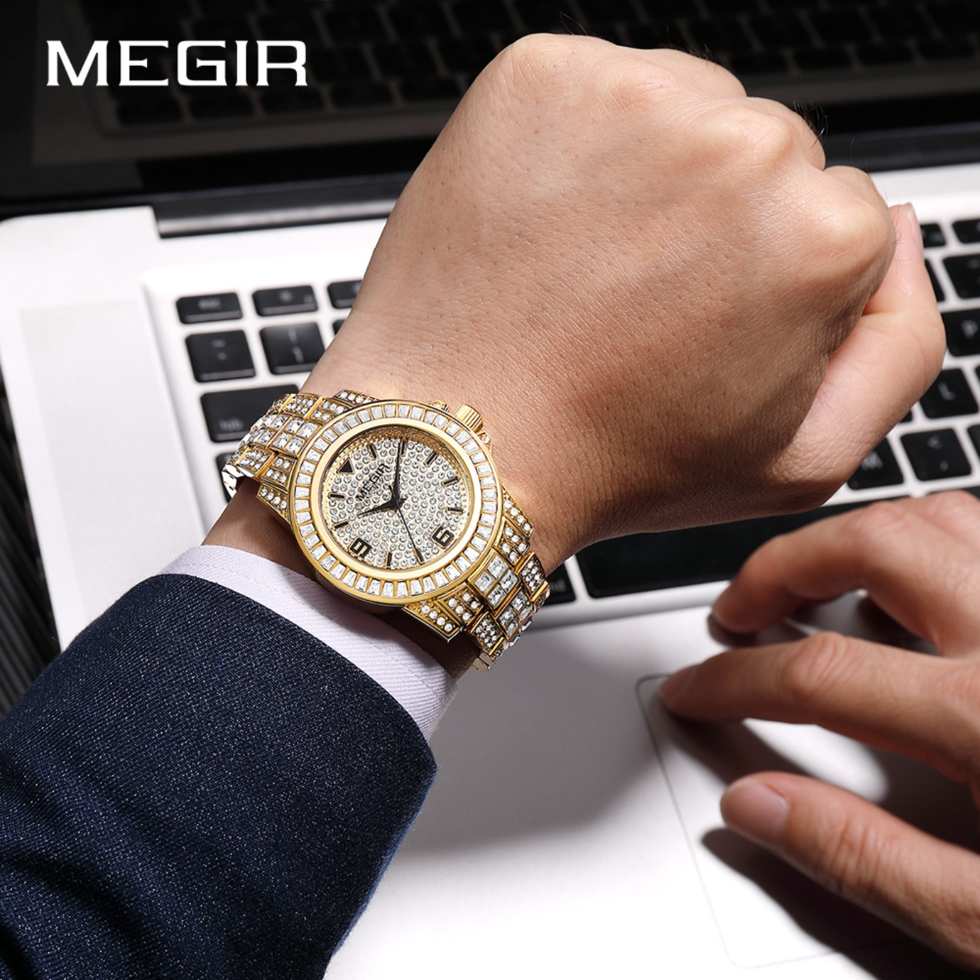MEGIR Luxury Diamond Watches U - огляд і ціна Mens Fashion Bracelet